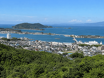 天草市の街並み