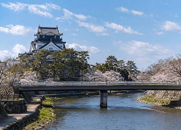岡崎市の街並み