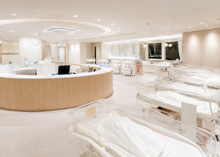 モダンな助産院の画像